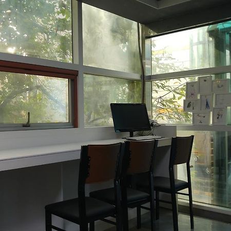 Embassy Guesthouse Itaewon Seoel Buitenkant foto