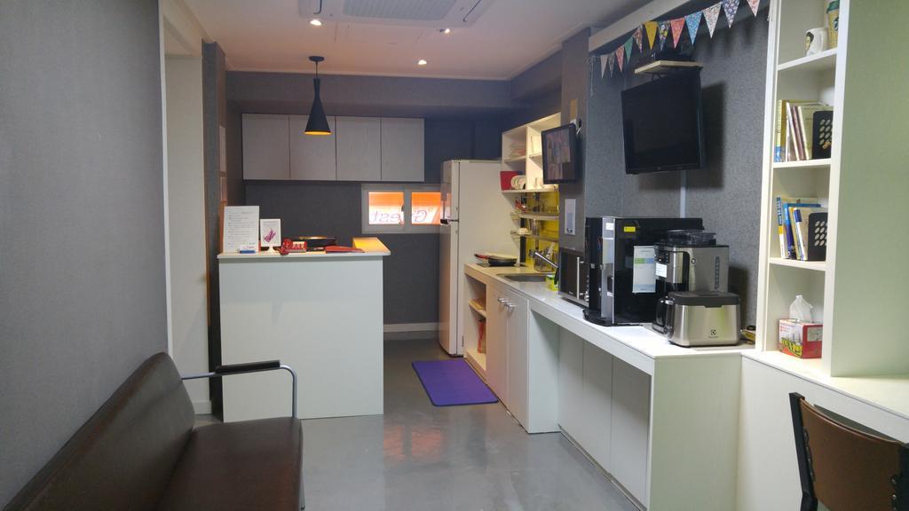 Embassy Guesthouse Itaewon Seoel Buitenkant foto