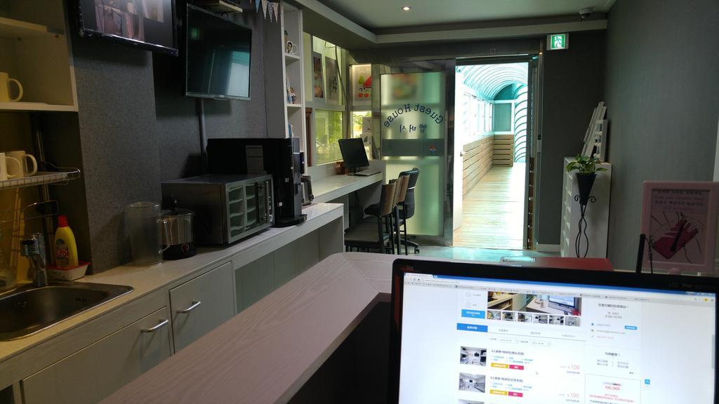 Embassy Guesthouse Itaewon Seoel Buitenkant foto