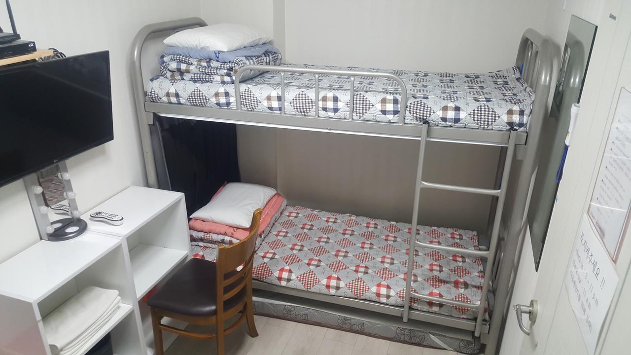 Embassy Guesthouse Itaewon Seoel Buitenkant foto