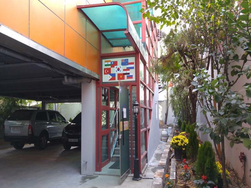 Embassy Guesthouse Itaewon Seoel Buitenkant foto